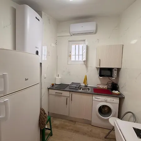 Casa De Aguilas * Avila